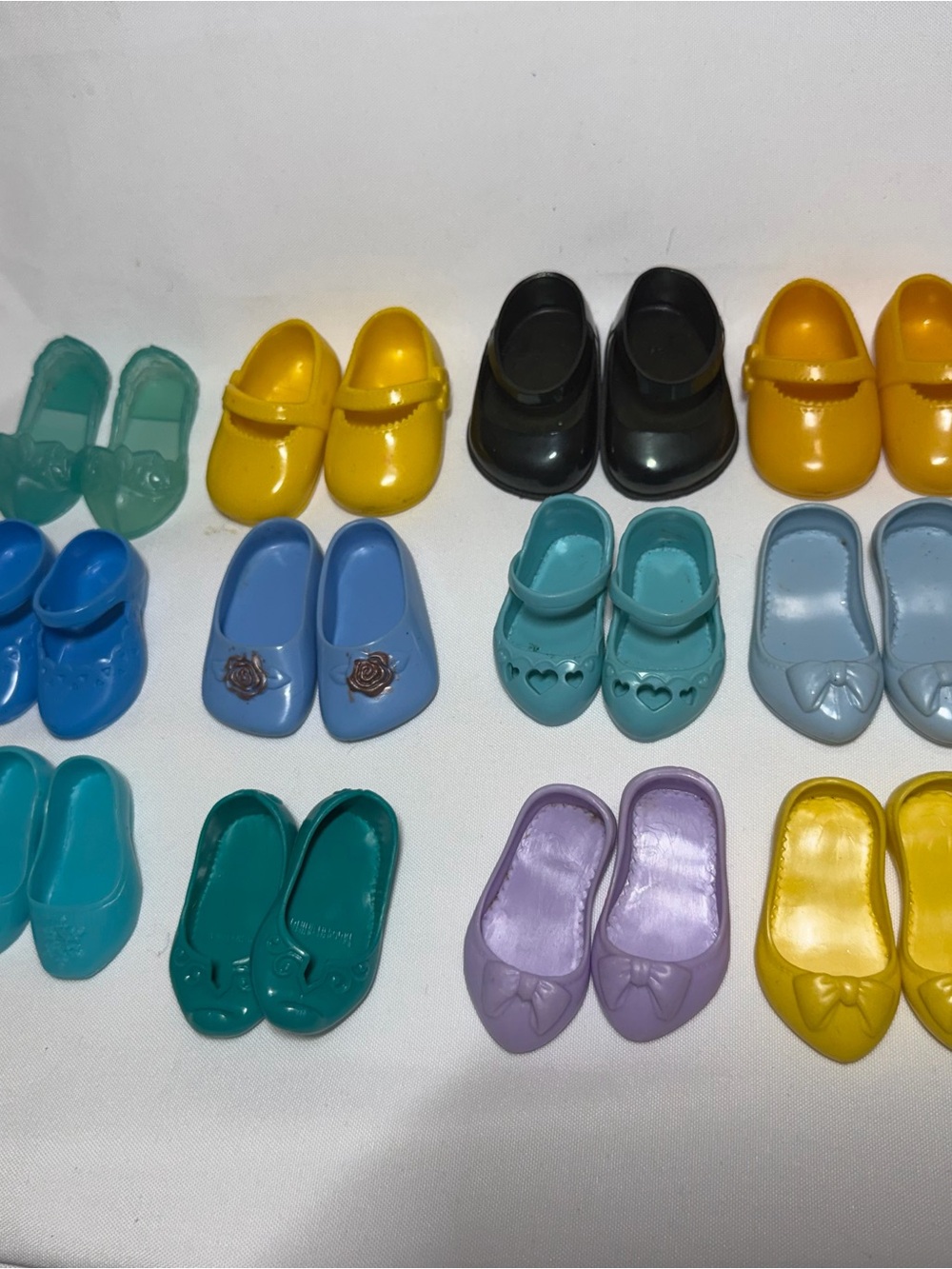 Disney Doll Shoe Lot in Yellow, Black, Blue, Teal, Purple, Aqua
